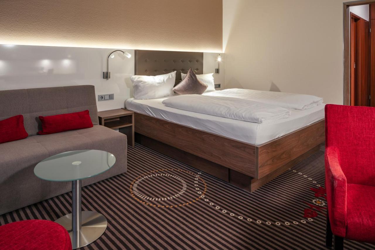 Hotel Fuchsen Kirchheim unter Teck Eksteriør billede