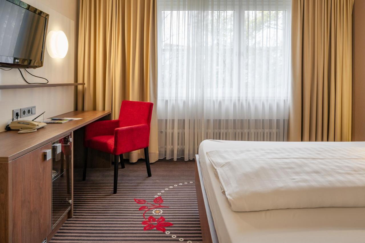 Hotel Fuchsen Kirchheim unter Teck Eksteriør billede