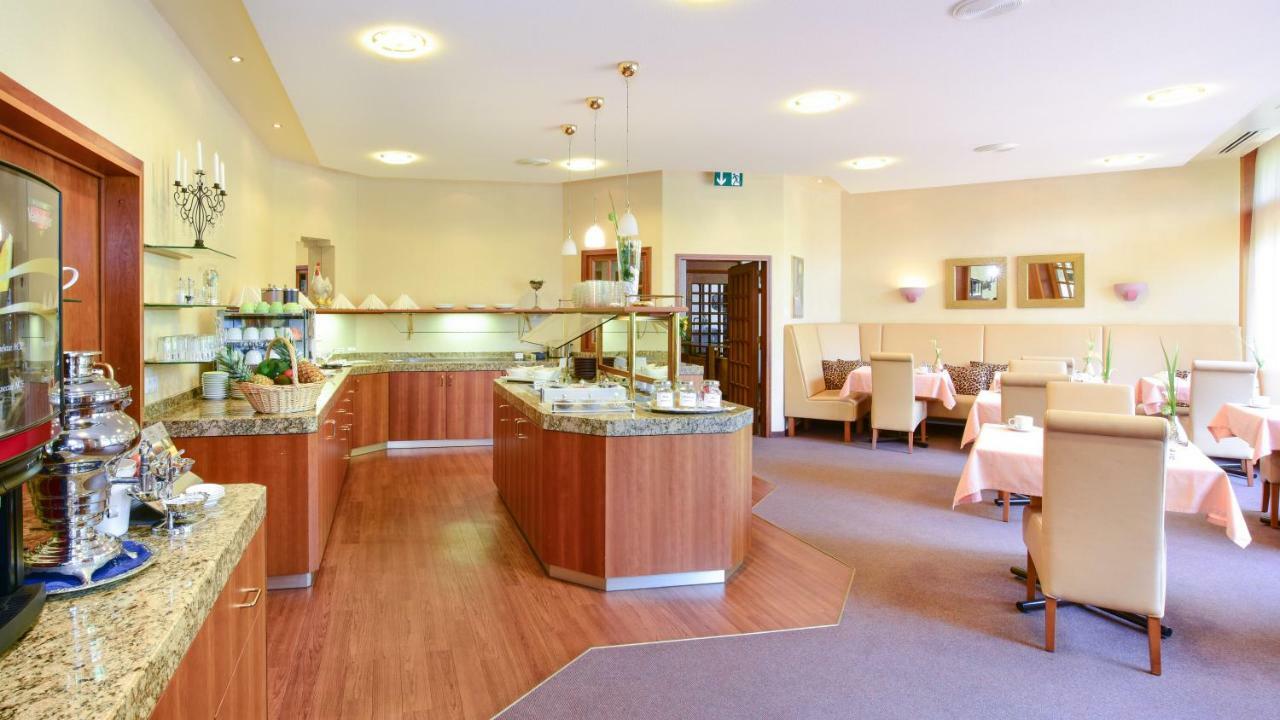 Hotel Fuchsen Kirchheim unter Teck Eksteriør billede