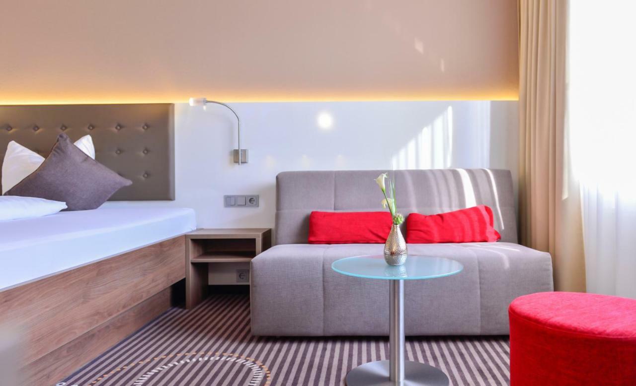 Hotel Fuchsen Kirchheim unter Teck Eksteriør billede