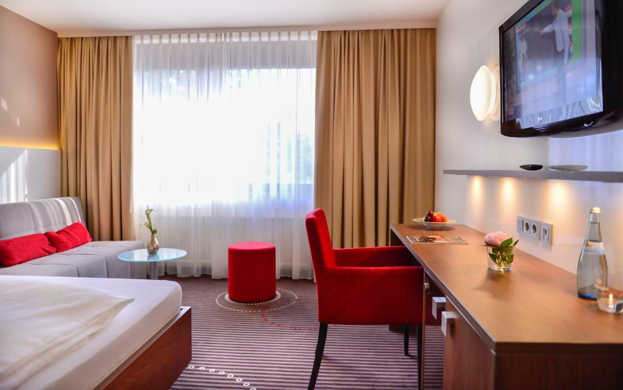 Hotel Fuchsen Kirchheim unter Teck Eksteriør billede